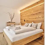 The Mountain Hideaway 211 By Aa Homes In Out *